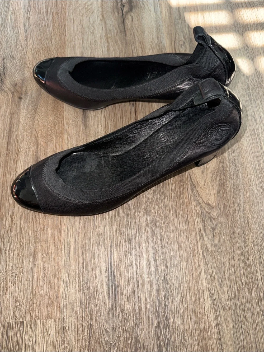 Chanel vintage and authentic heeled ballet flats size - 39